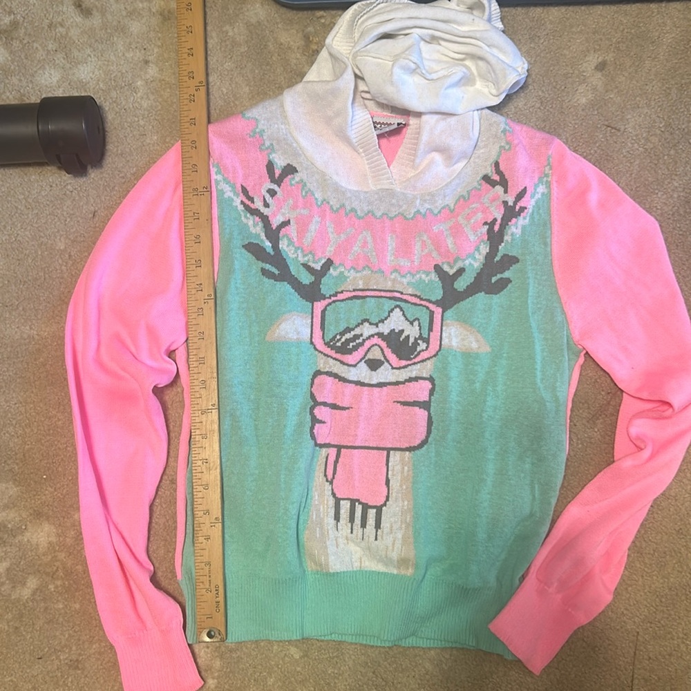 kids large hooded sweater, long sleeve. see pics